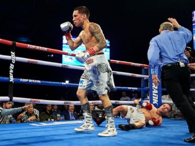 Kovalev gets WBO title back from Alvarez, rolling in rematch