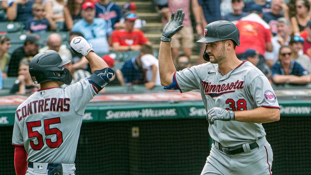 Matt Wallner, Mark Contreras