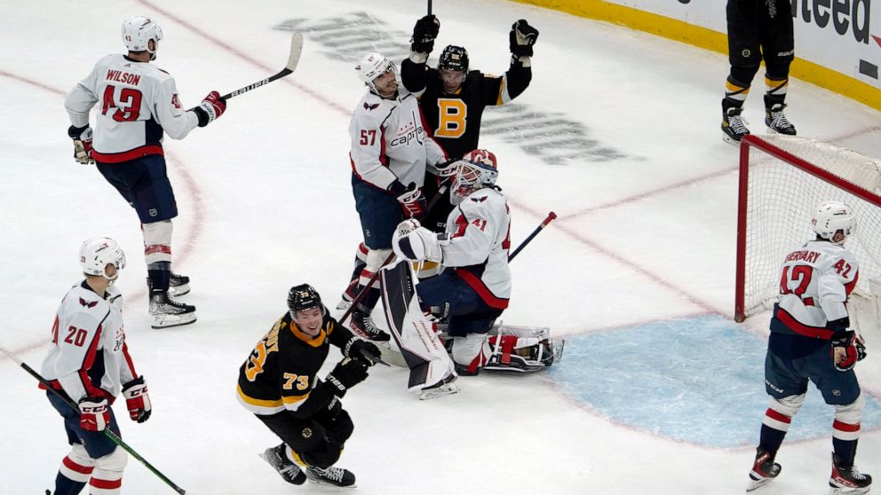 McAvoy's late goal lifts Bruins to 4-3 