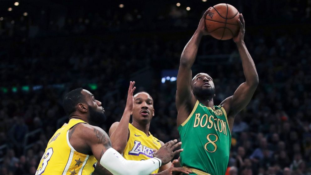 Kemba Beats Lebron For 1st Time Celtics Top La 139 107 Abc News