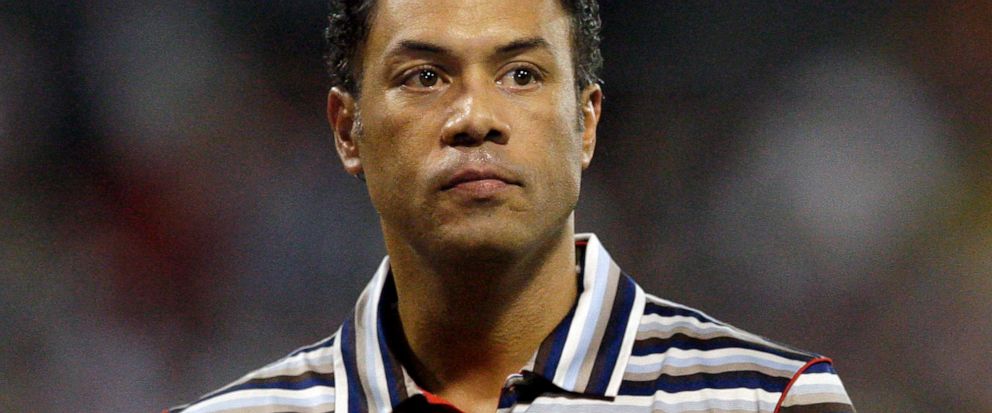 Hall Of Famer Alomar Fired By Mlb Over Sexual Misconduct Abc News [ 413 x 992 Pixel ]