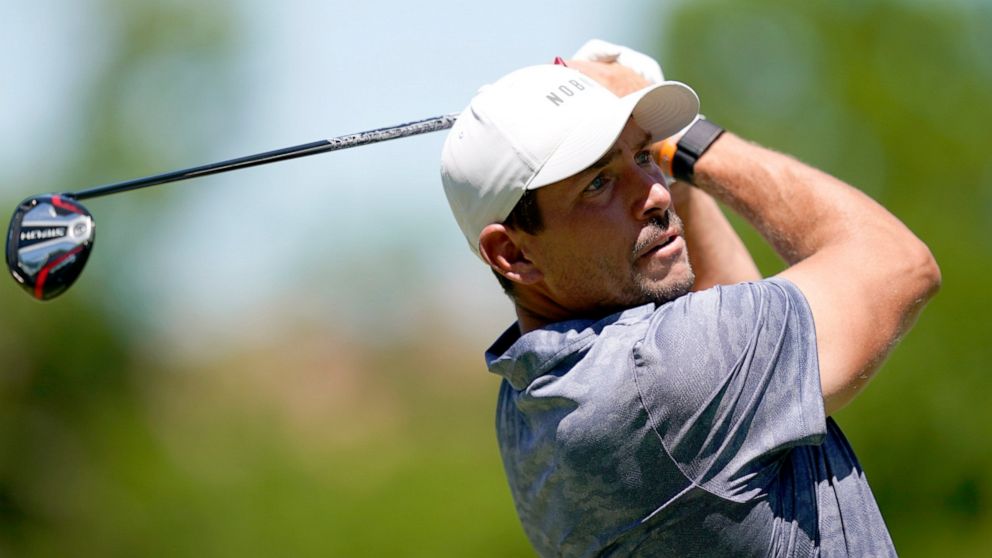 Scott Stallings hits his tee shot off the 18th hole during the second round of the Charles Schwab Challenge golf tournament at the Colonial Country Club, Friday, May 27, 2022, in Fort Worth, Texas. (AP Photo/LM Otero)