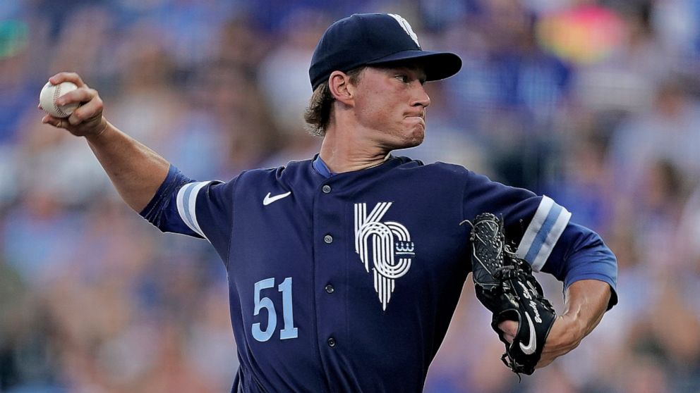 Kansas City Royals starting pitcher Brady Singer throws during the first inning of a baseball game against the Cleveland Guardians Friday, July 8, 2022, in Kansas City, Mo. (AP Photo/Charlie Riedel)