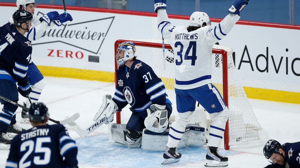 Matthews Scores 24th Goal As Leafs Earn 3 1 Win Over Jets Abc News