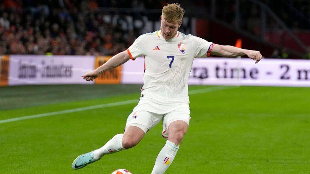 FILE - Belgium's Kevin De Bruyne during the UEFA Nations League soccer match between the Netherlands and Belgium at the Johan Cruyff ArenA in Amsterdam, Netherlands, on Sept. 25, 2022. FIFA has denied Belgium's request to wear team jerseys with a 'Lo