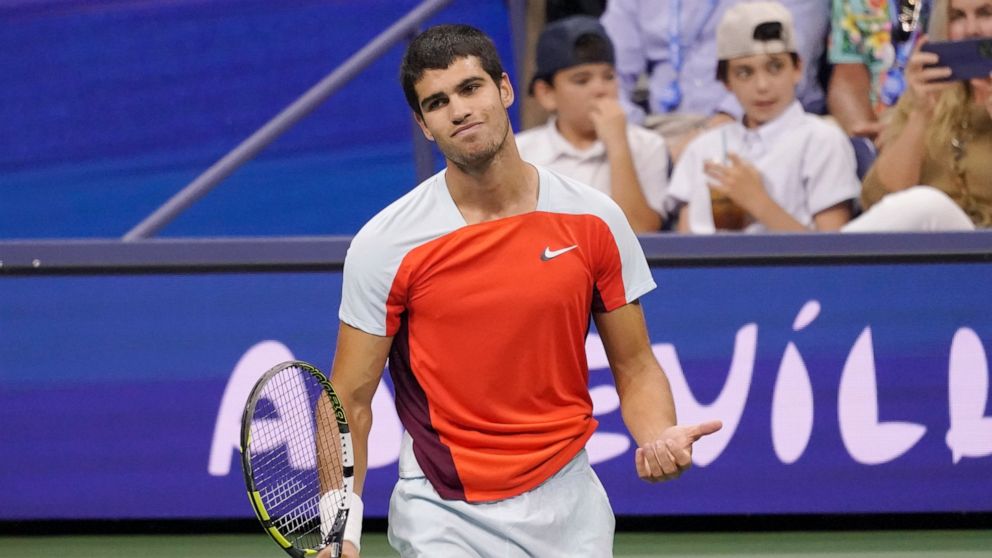 Carlos Alcaraz, of Spain, reacts after losing a point against Casper Ruud, of Norway, during the men's singles final of the U.S. Open tennis championships, Sunday, Sept. 11, 2022, in New York. (AP Photo/Mary Altaffer)