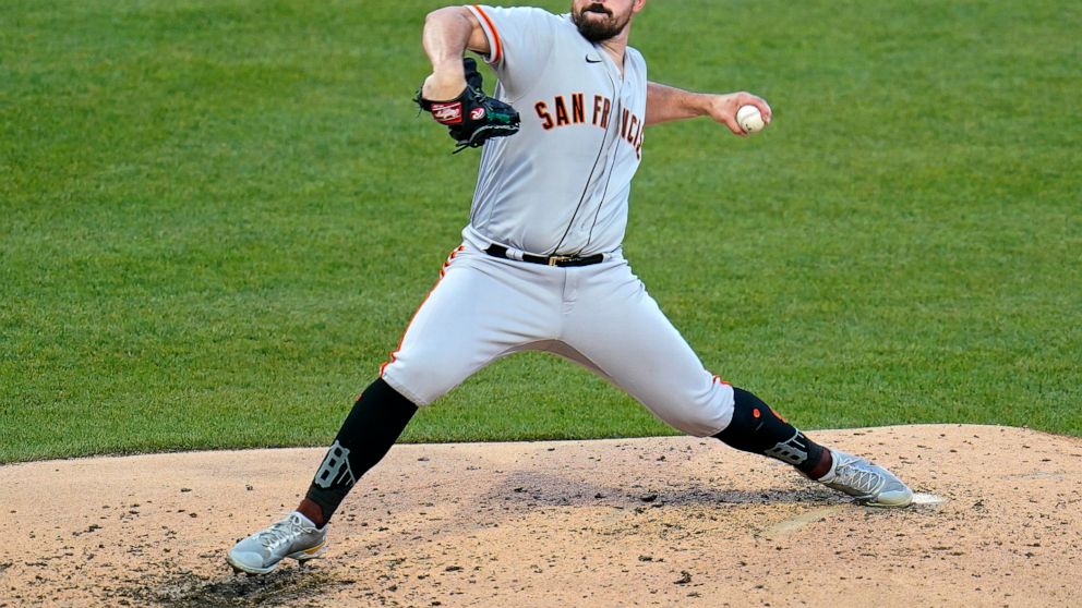 San Francisco Giants starting pitcher Carlos Rodon delivers during the fourgh inning of the team's baseball game against the Pittsburgh Pirates in Pittsburgh, Friday, June 17, 2022. (AP Photo/Gene J. Puskar)