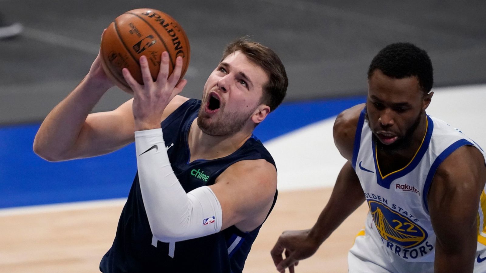 doncic curry 7