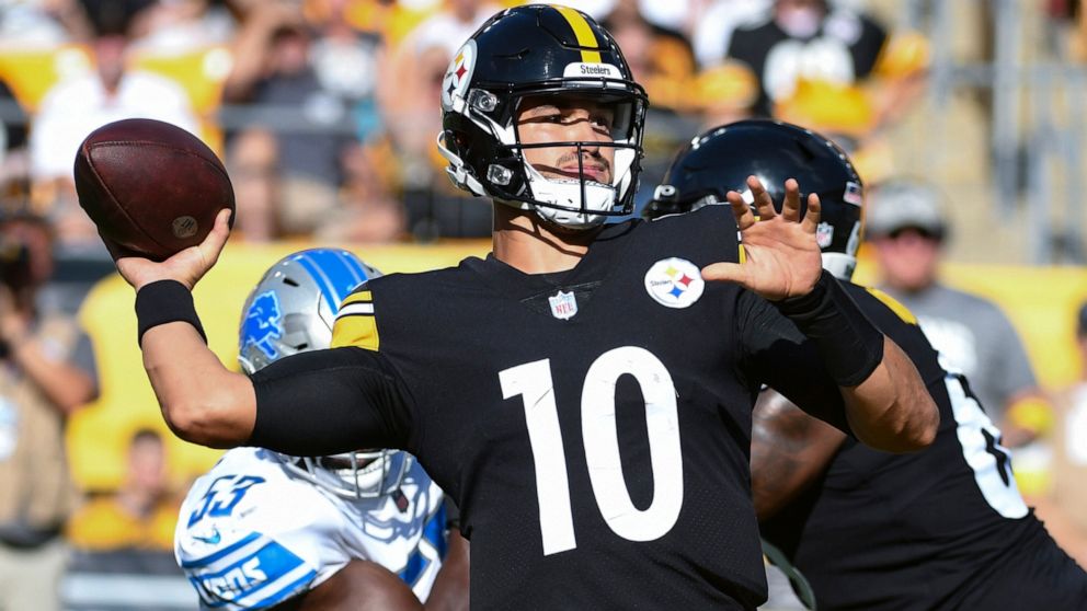 Pittsburgh Steelers quarterback Mitch Trubisky (10) passes against the Detroit Lions during the first half of an NFL preseason football game, Sunday, Aug. 28, 2022, in Pittsburgh. (AP Photo/Fred Vuich)