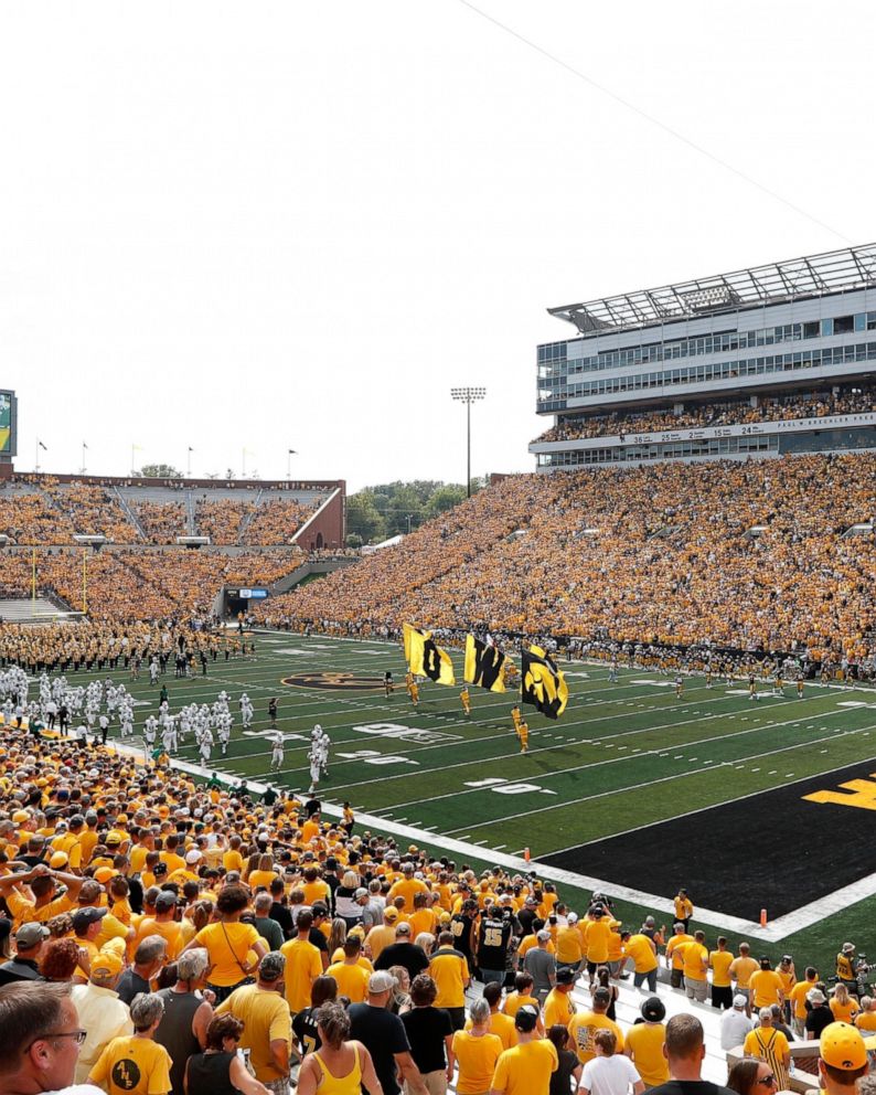 Regents Approve Naming Iowa S Football Field For Duke Slater Abc News