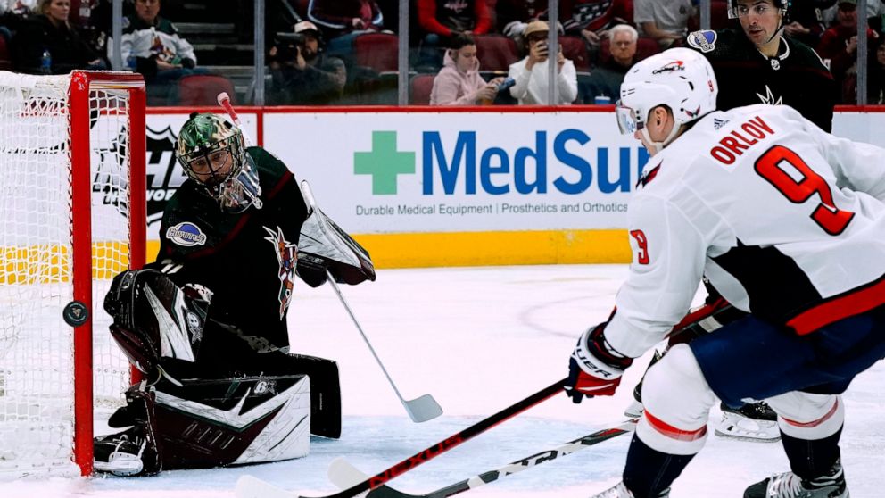 Capitals blank Coyotes 2-0, complete 