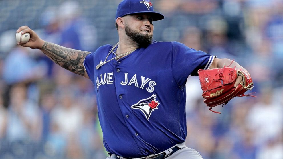 Toronto Blue Jays starting pitcher Alek Manoah throws during the second inning of a baseball game against the Kansas City Royals Tuesday, June 7, 2022, in Kansas City, Mo. (AP Photo/Charlie Riedel)