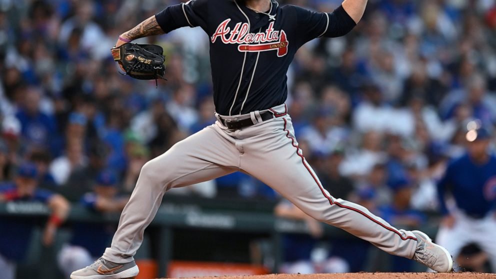 Atlanta Braves starter Dallas Keuchel delivers a pitch during the first inning of the team's baseball game against the Chicago Cubs on Wednesday, June 26, 2019, in Chicago. (AP Photo/Paul Beaty)