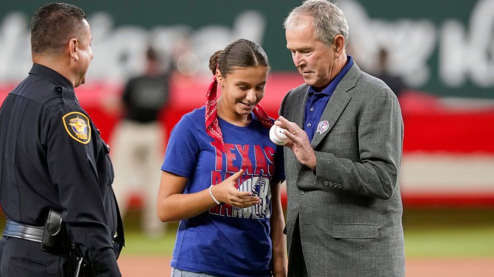 George W. Bush, Andita Pollozani