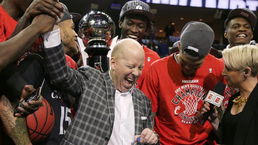 Ucla Hires Cincinnati S Mick Cronin As Basketball Coach Abc News