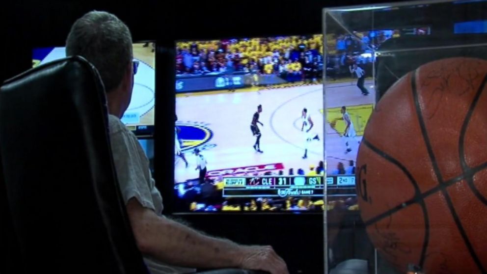 PHOTO: Larry Weiser, age 69, is the Cleveland Cavaliers' longest-running season ticket holder.