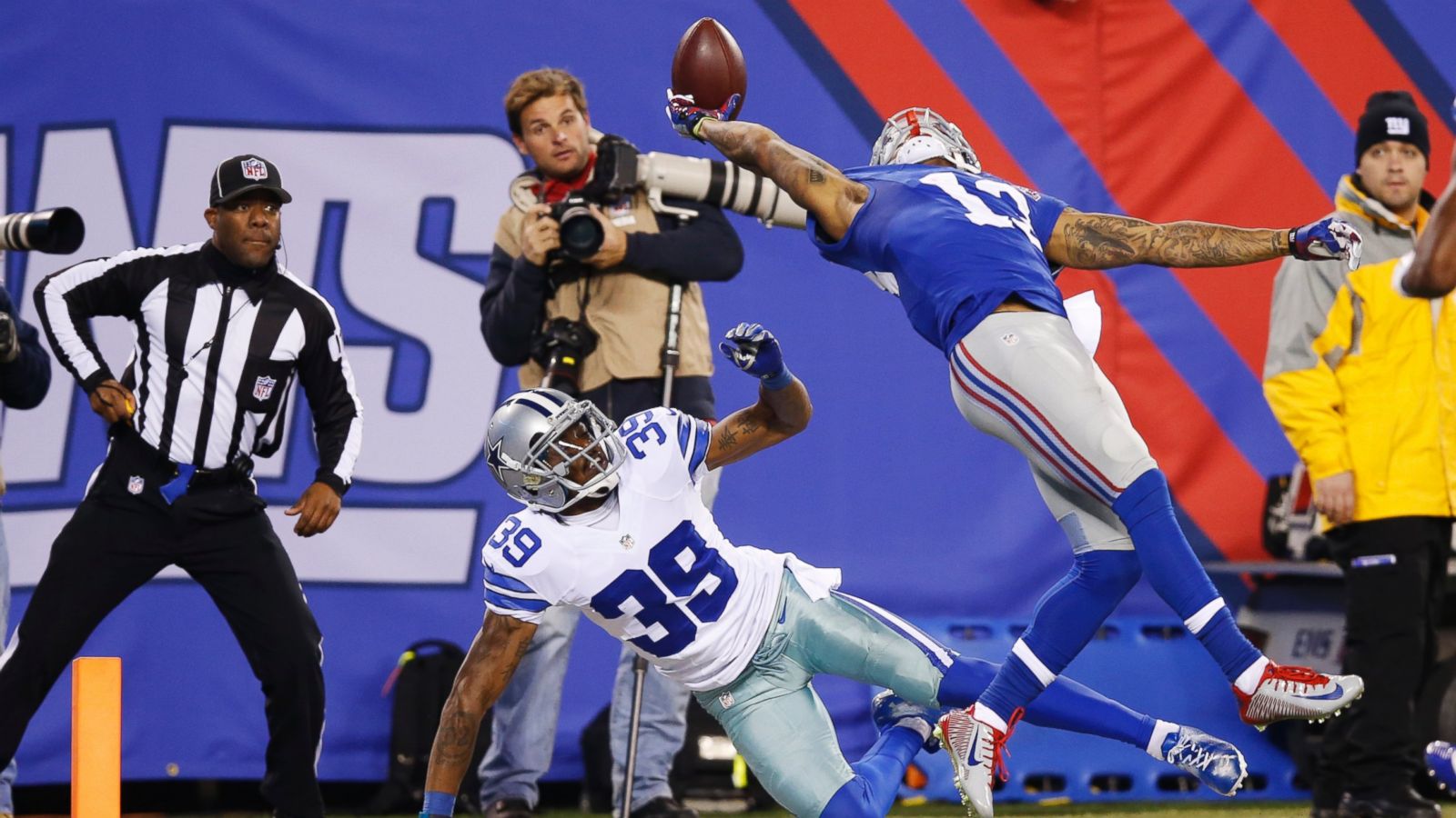 Odell Beckham Jr. Made One of the Greatest Football Catches Ever - ABC News