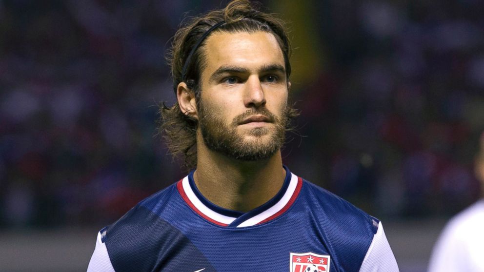 United States' Graham Zusi prepares for a World Cup qualifying soccer match against Costa Rica in San Jose, Costa Rica, Friday, Sept. 6, 2013.