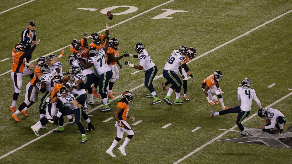 Seattle Seahawks' Steven Hauschka (4) kicks a field goal during the first half of the NFL Super Bowl XLVIII football game against the Denver Broncos on Feb. 2, 2014, in East Rutherford, N.J.