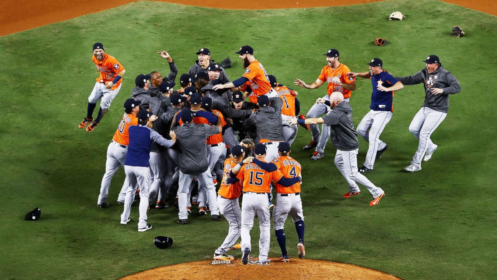 Houston rallies around World Series-bound Astros after Harvey - ABC News