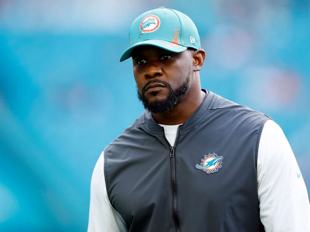 Former Miami Dolphins coach Brian Flores sues NFL for alleged racial  discrimination - ABC News