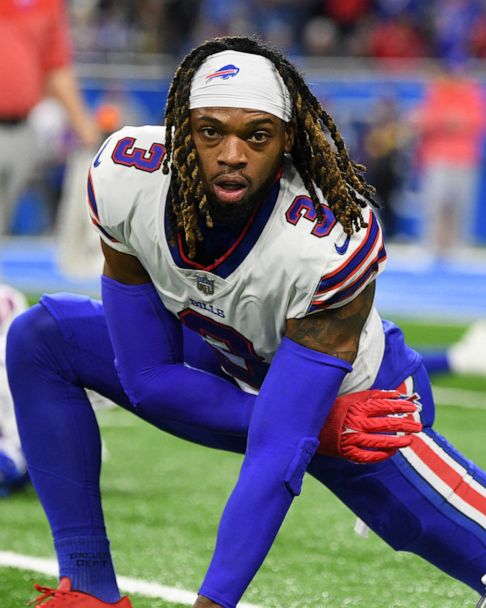 Play for 3  An inspiring message and positive update on Damar Hamlin  uplifts Bills players, coaches, and staff