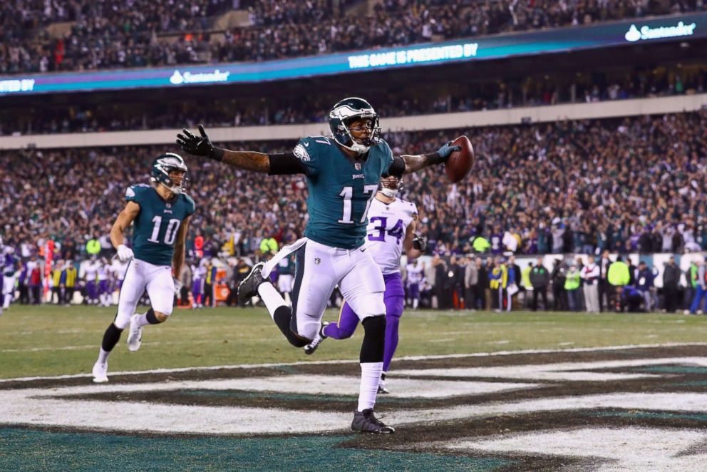 PHOTO: Alshon Jeffery #17 of the Philadelphia Eagles celebrates after scoring a 53 yard touchdown reception during the second quarter against the Minnesota Vikings in the NFC Championship game at Lincoln Financial Field, Jan. 21, 2018, in Philadelphia. 