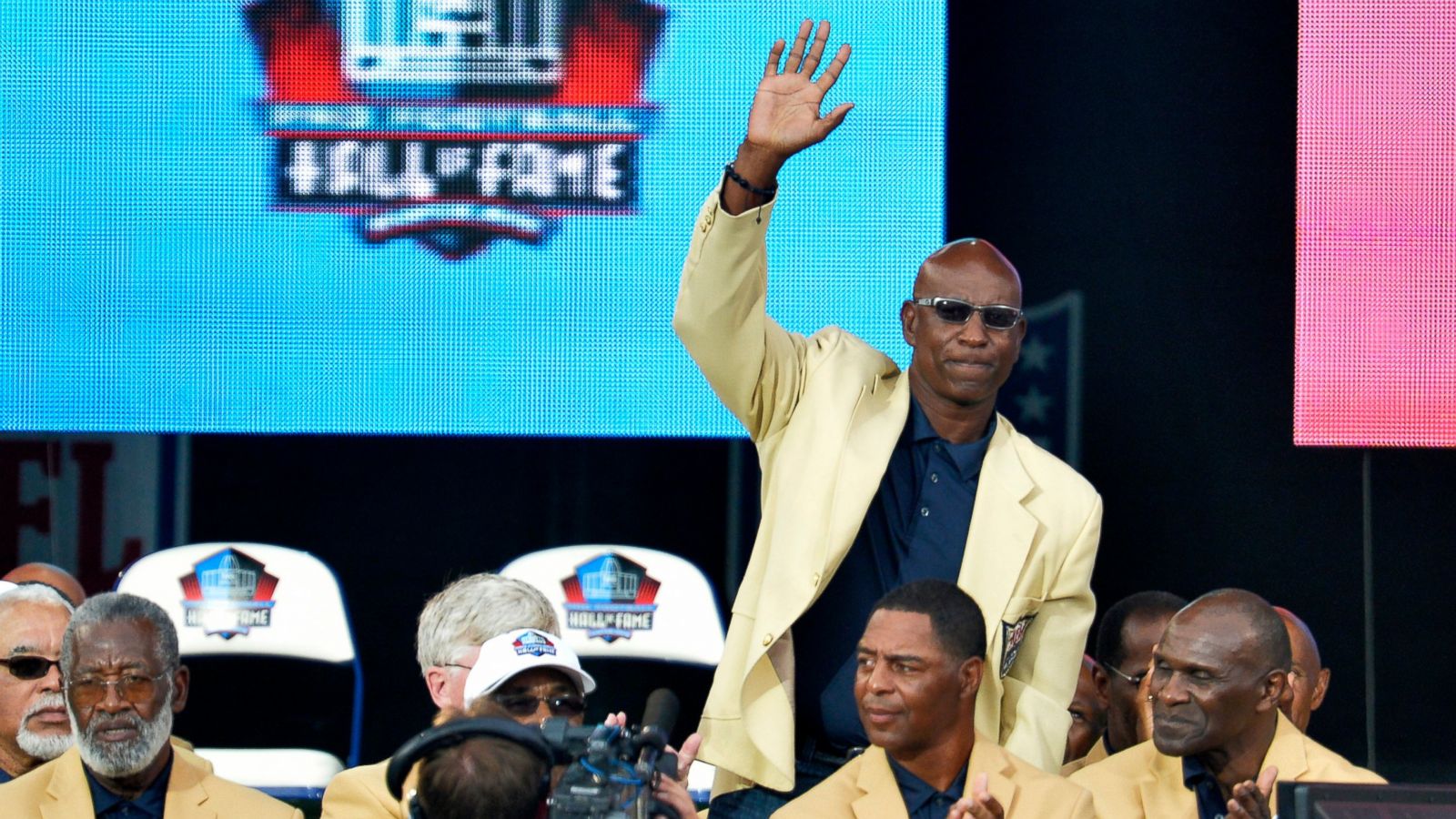 Deion Sanders wants Eric Allen in Pro Football's Hall of Fame