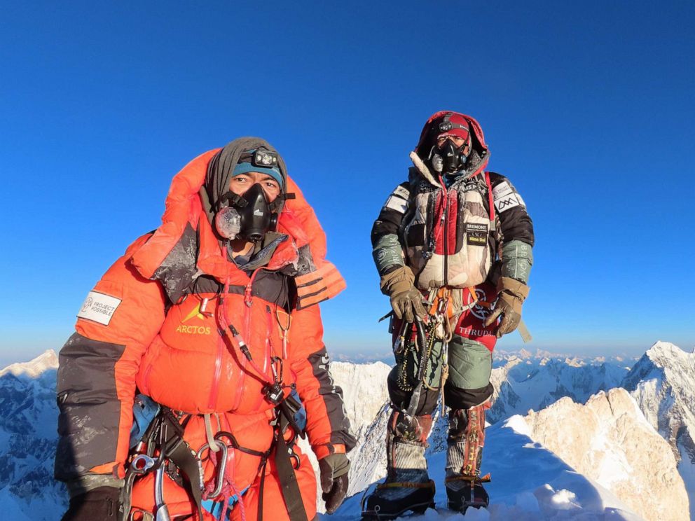 PHOTO: Atop Gasherbrum II. 