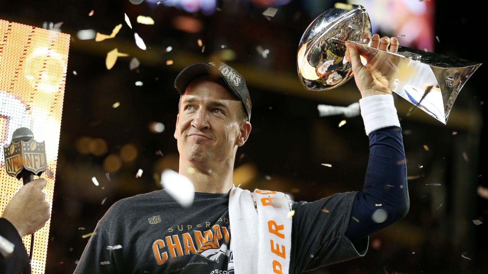 Long Before Peyton Manning Met Budweiser, the Pope Shilled For