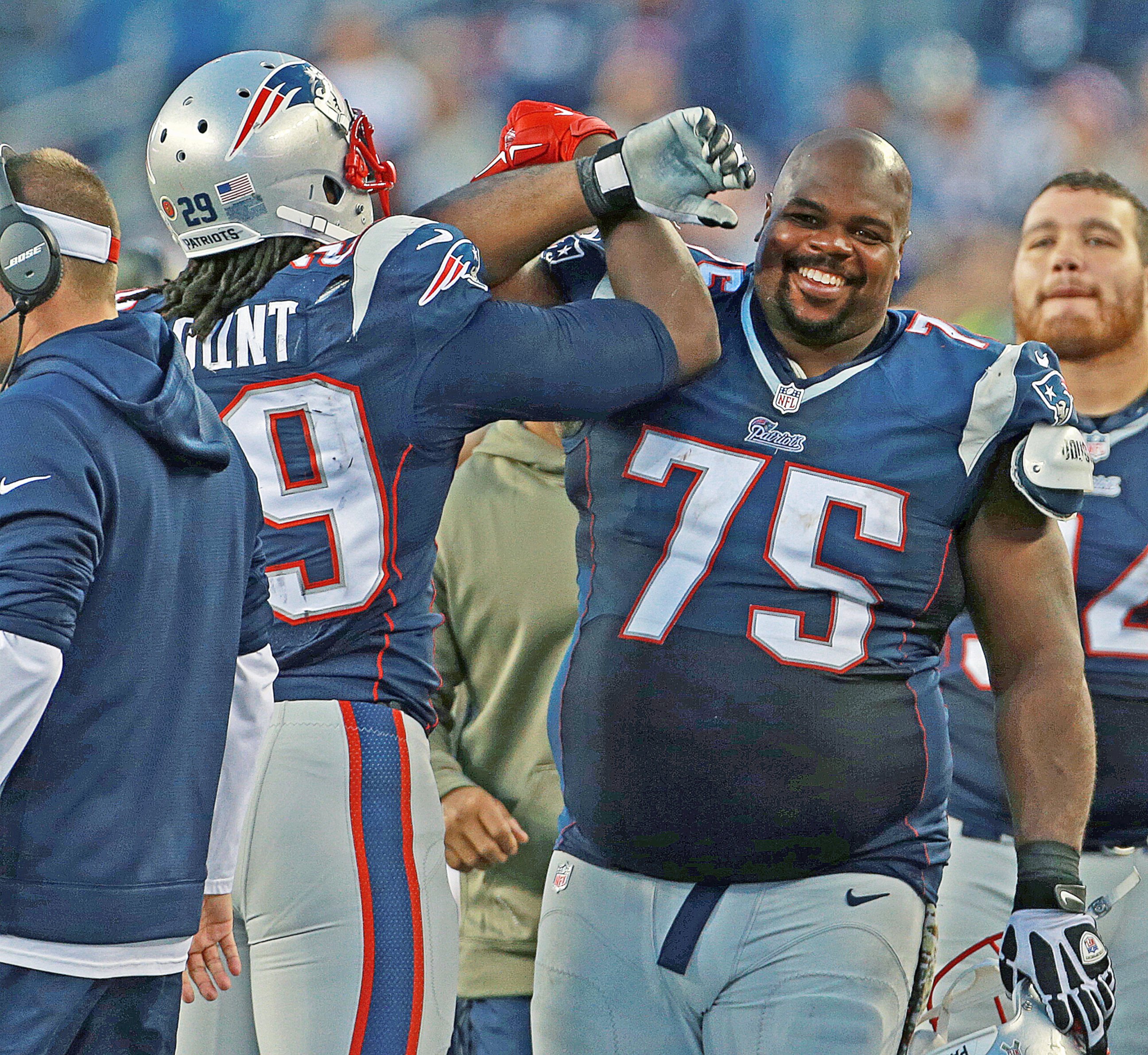 PHOTO: Vince Wilfork smiles as he leaves the game at the end of the fourth quarter after the New England Patriots played the Detroit Lions in Foxborough, Mass. on Nov. 23, 2014.