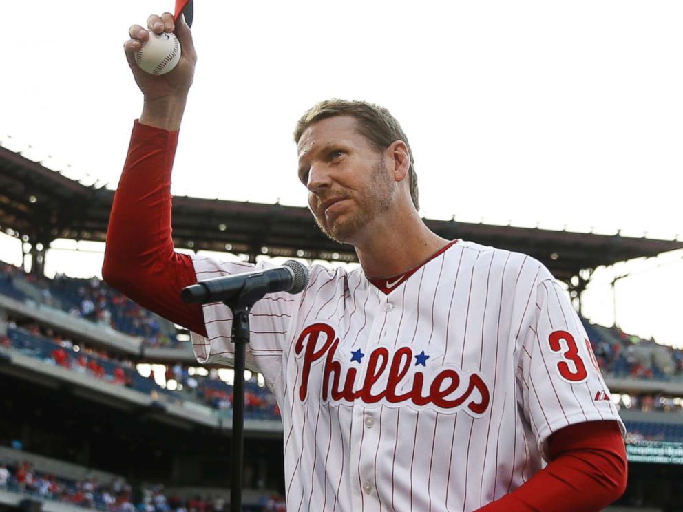 PHOTO: Former Philadelphia Phillies' Roy Halladay acknowledges the crowd before a baseball game against the New York Mets,on Aug. 8, 2014. Authorities have confirmed that Halladay died in a small plane crash Nov. 7, 2017.