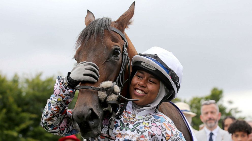 VIDEO: Hijab-wearing teen jockey makes history at famed racecourse