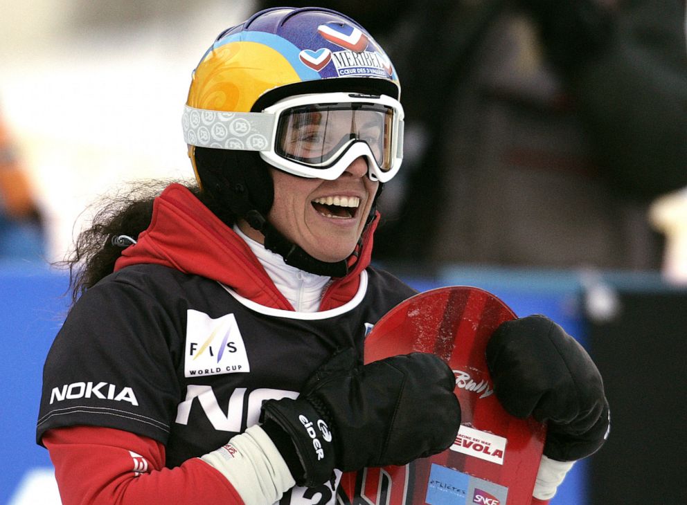 PHOTO: France's Julie Pomagalski celebrates after she took third place in the women's parallel giant slalom race at the FIS Snowboard World Cup in Bad Gastein, Austria, on Dec. 21, 2006.
