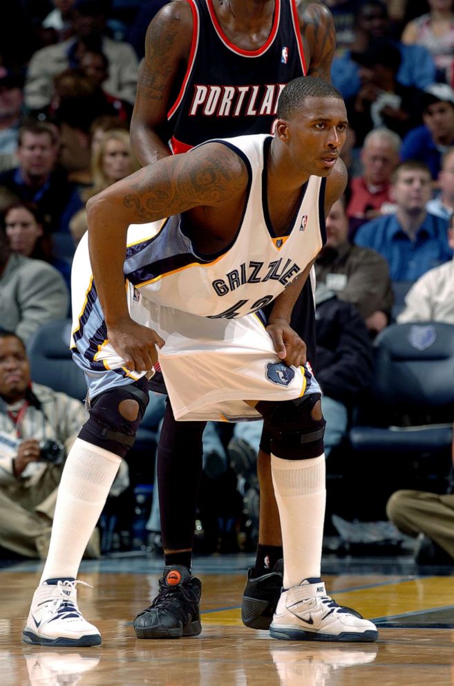 PHOTO: Lorenzen Wright, #42 of the Memphis Grizzlies, stands on the court during a game with the Portland Trail Blazers in Memphis, Tenn., Nov. 22, 2005.