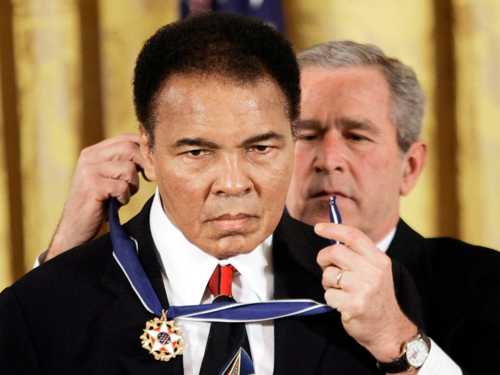 PHOTO: In this Nov. 2009 file photo, President Bush presents the Presidential Medal of Freedom to boxer Muhammad Ali in the East Room of the White House.