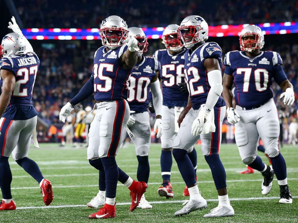 PHOTO: New England Patriots players celebrate during the fourth quarter against the Pittsburgh Steelers at Gillette Stadium, Sept. 8, 2019, in Foxborough, Massachusetts.