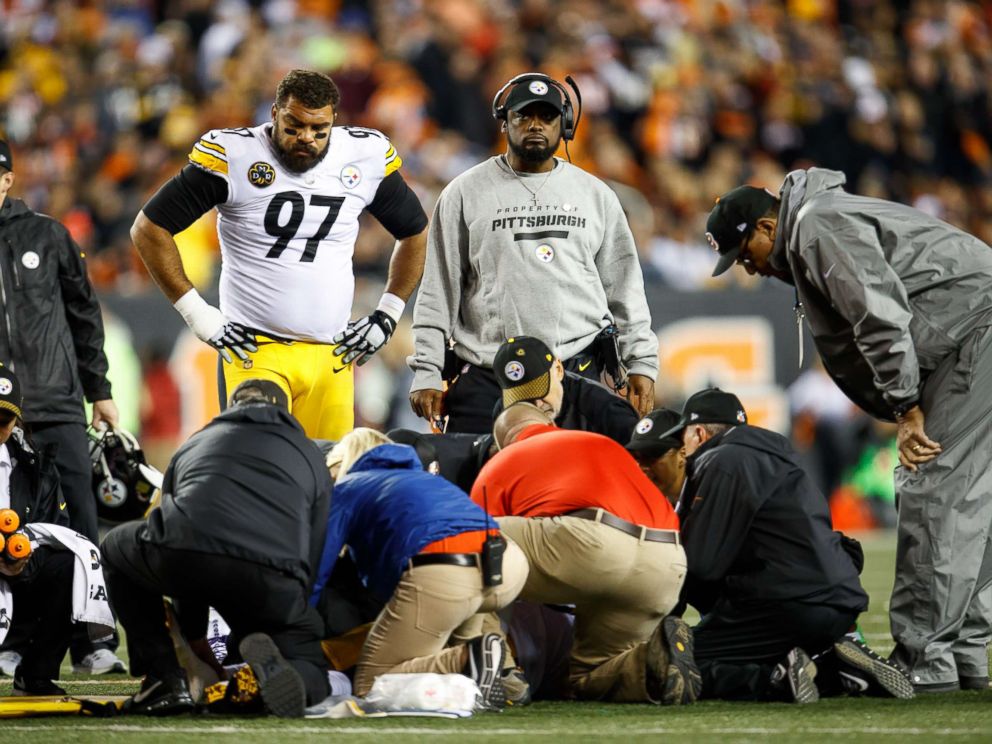 Pittsburgh Steelers Linebacker Hospitalized After Suffering Back Injury ...