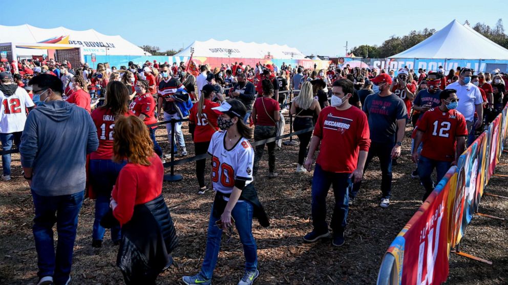 PHOTO: Health care workers enter the stadium prior to Super Bowl LV when the Tampa Bay Buccaneers will take on the defending champion Kansas City Chiefs at Raymond James Stadium, Feb. 7, 2021, in Tampa, Florida.