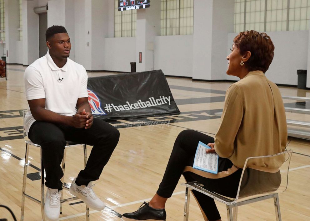 PHOTO: Robin Roberts interviews basketball player Zion Williamson, who is projected to be the first overall pick in the 2019 NBA draft, on "Good Morning America," June 18, 2019.