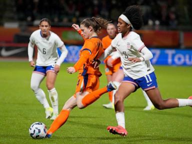 USWNT beats Netherlands 2-1 in goalkeeper Alyssa Naeher's final match