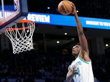 Shai Gilgeous-Alexander scores 30 and Thunder with 5th straight, 141-106 over Hornets