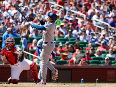 Dodgers' Shohei Ohtani goes hitless in 4th straight game for the 1st time since 2022