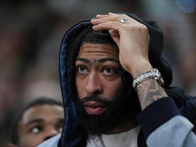 Mavericks' Anthony Davis to work with NBA G League affiliate as he tries to come back from injury