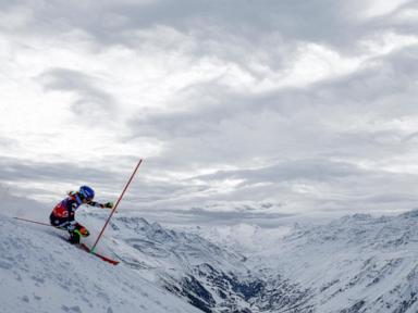 US ski star Shiffrin leads World Cup slalom after 1st run and closes in on career win No. 99