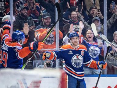 McDavid scores to reach 1,000 points, adds OT assist in Oilers' 3-2 win over Predators