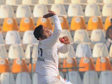 West Indies slips to 129-5, leads Pakistan by 138 runs in 2nd test