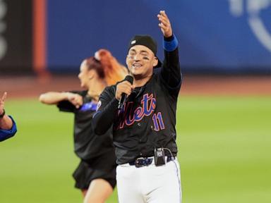 OMG! Mets infielder Jose Iglesias performs his song after win