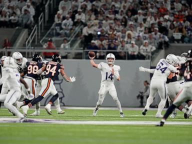 Vikings win 7th straight to forge tie for NFC North lead with 30-12 blowout of reeling Bears