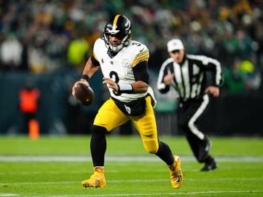 Jalen Hurts accounts for 3 TDs and Steelers beat Steelers 27-13 for franchise-best 10th straight win